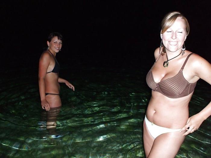 25P Teens on holiday