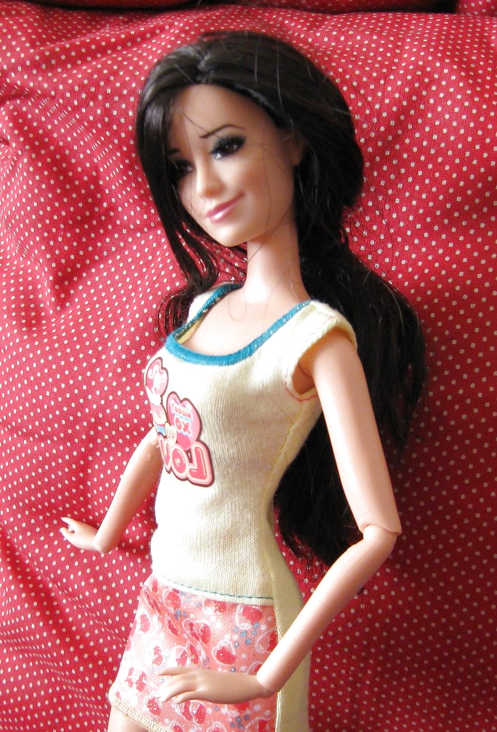 19P Dahlia - doll coquette girl strip