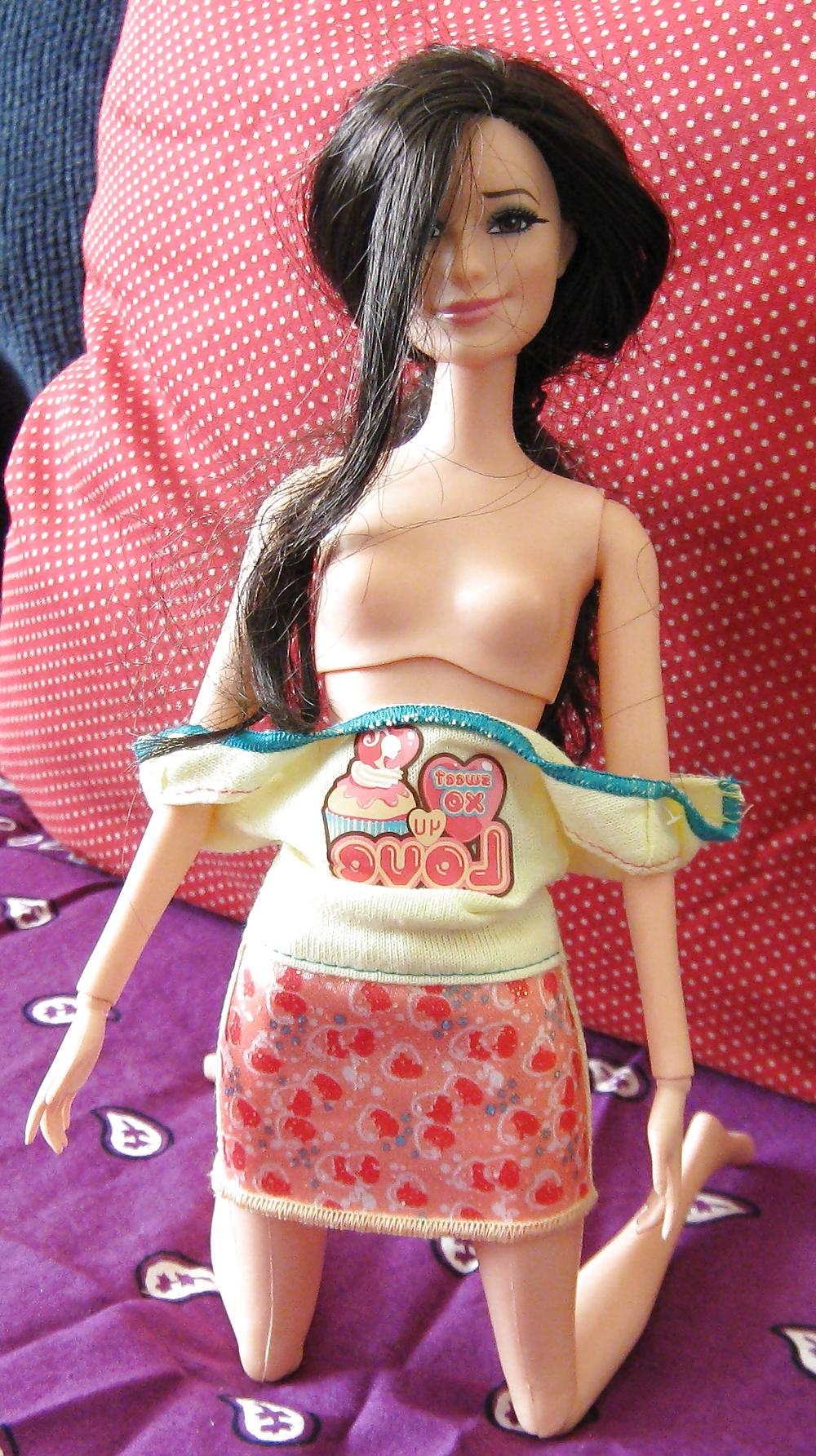19P Dahlia - doll coquette girl strip