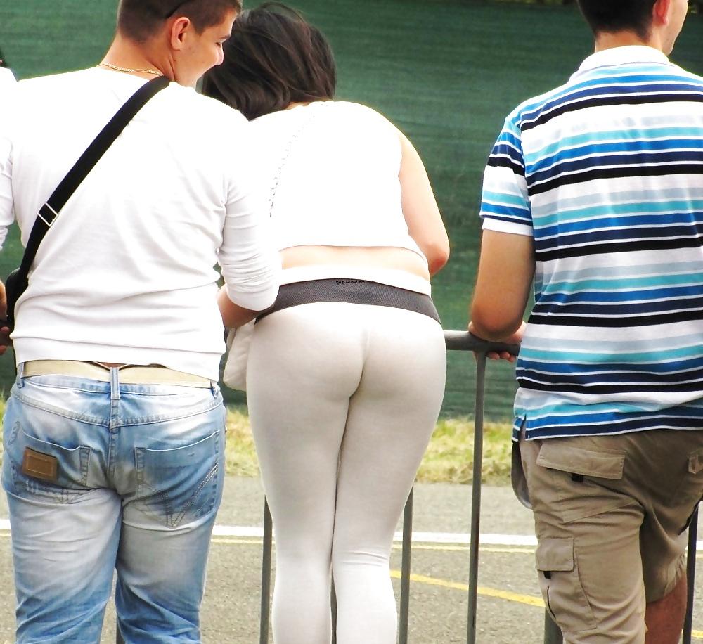 19P Wife At The Park In Tight Hot Leggings