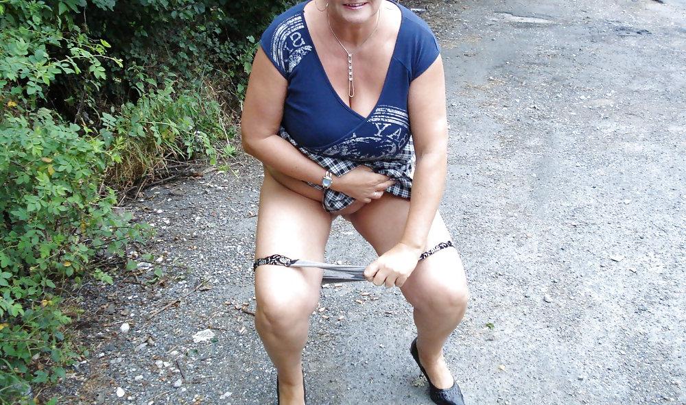 11P Wife - Flashing & Dogging