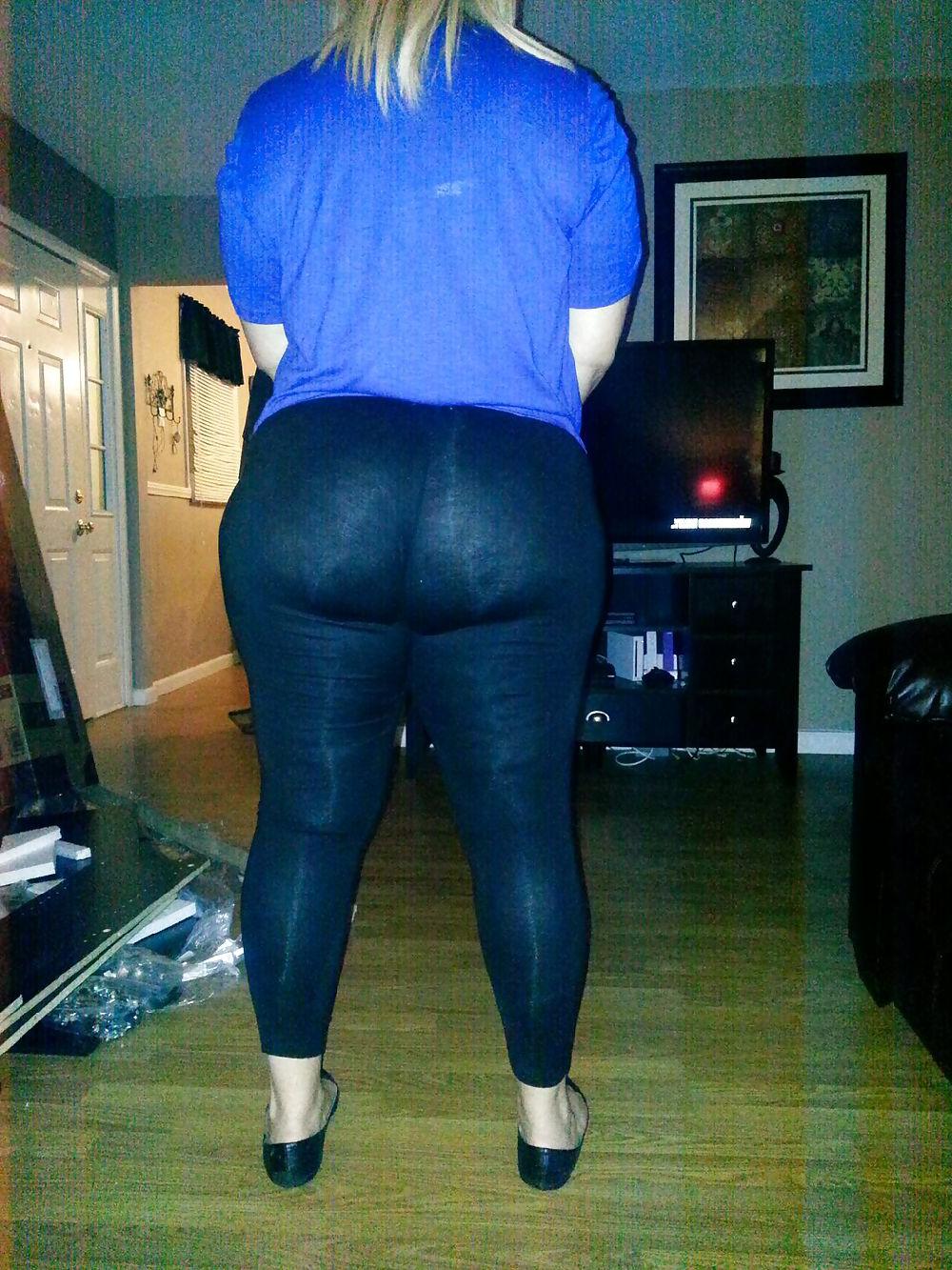 15P Pawg just chillin 2