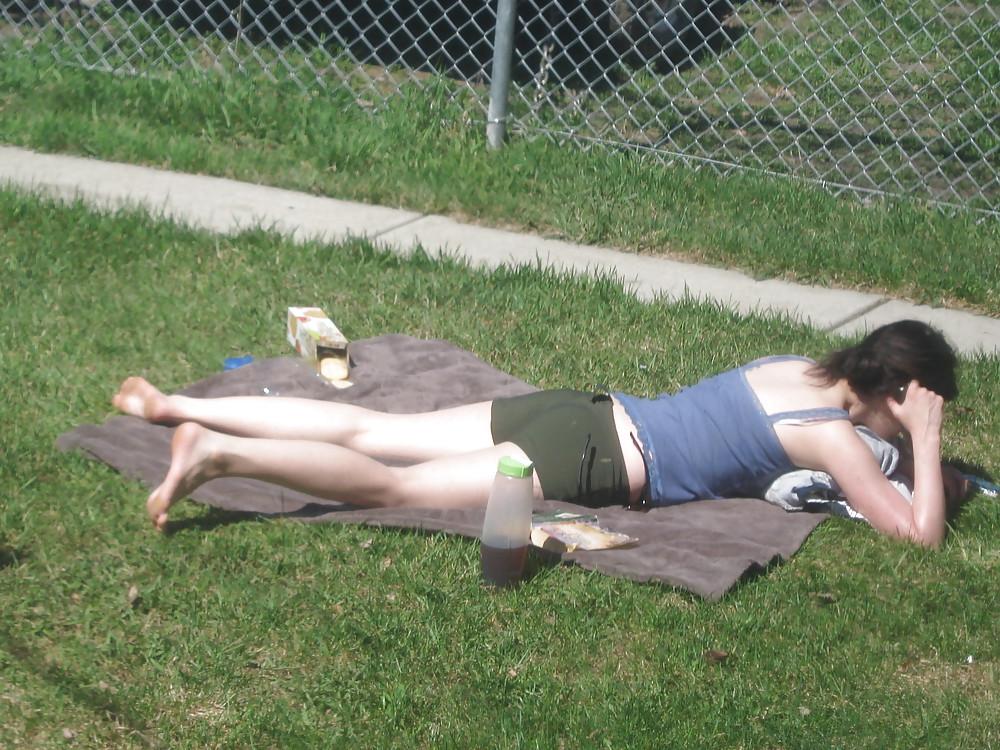 13P My nextdoor neibor sun tanning