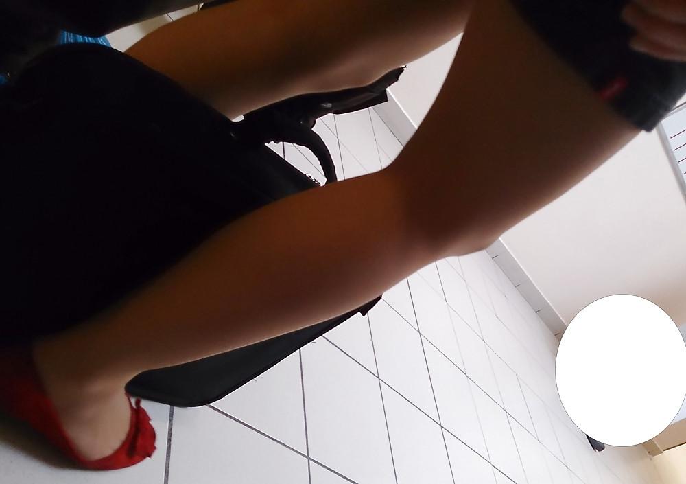 11P Candid shots of teen in pantyhose and ballerinas flats