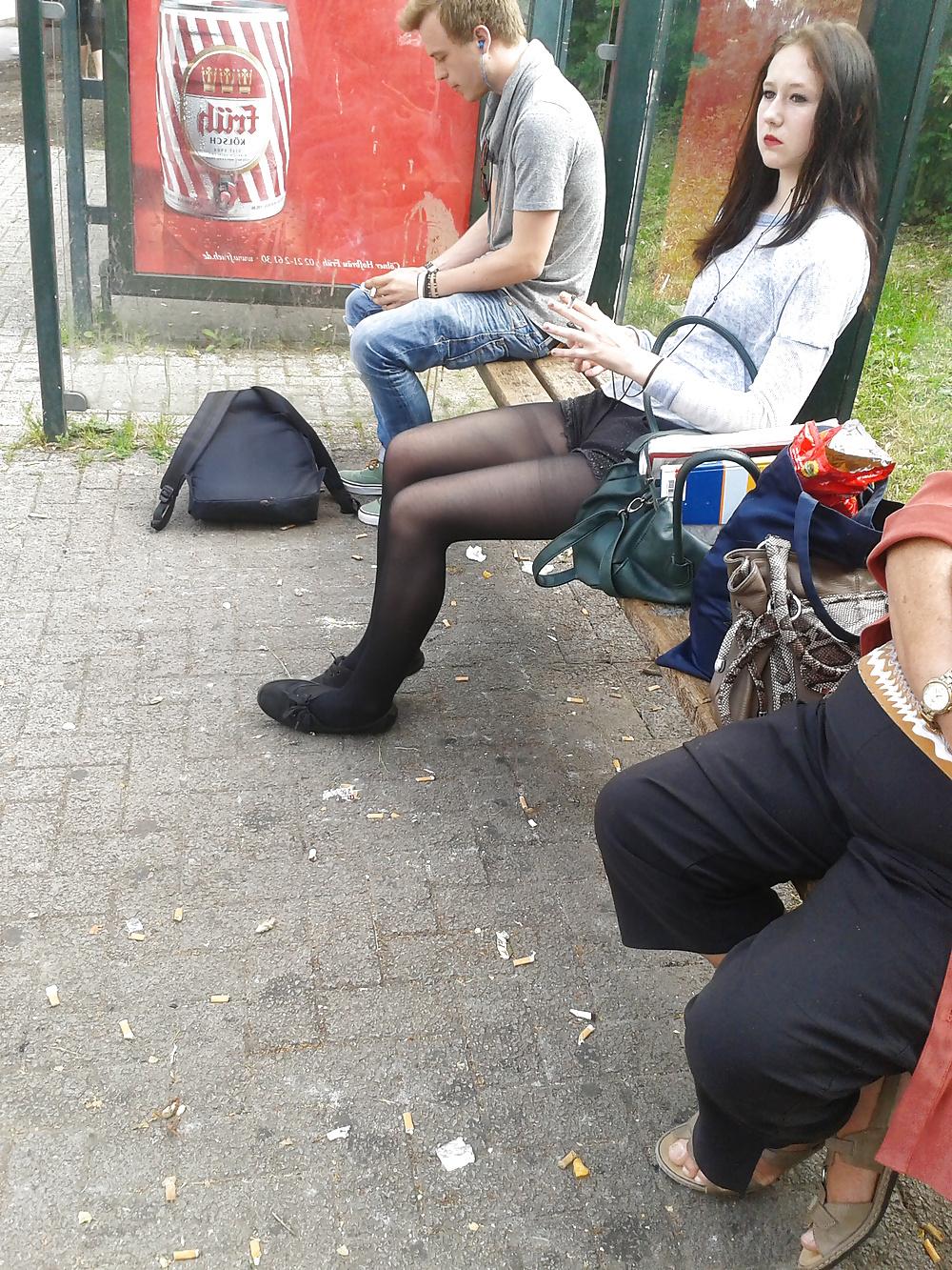 19P Pantyhose Street Amateur
