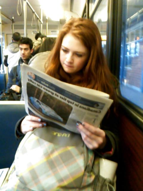 14P Voyeur - Karen Gillan lookalike on the train