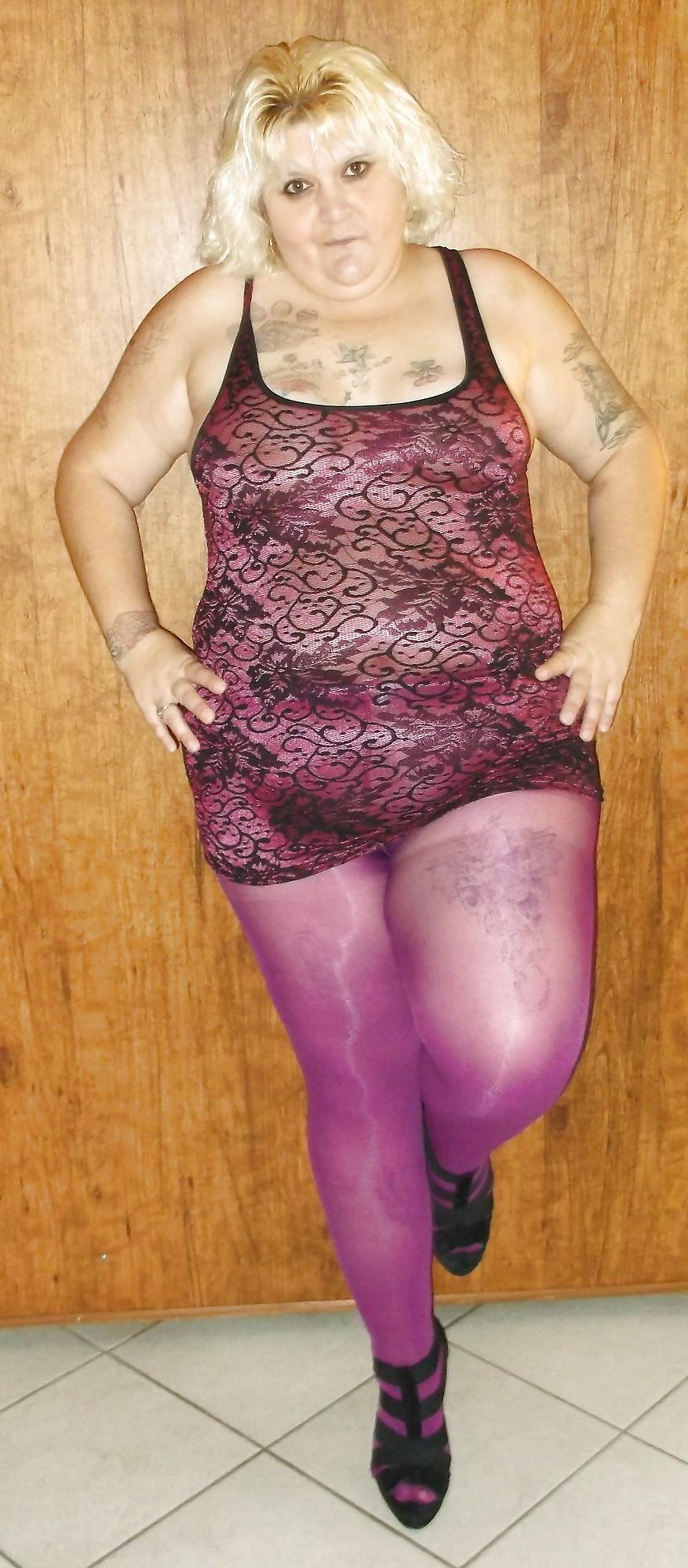 18P Passionate purple  photoshoot