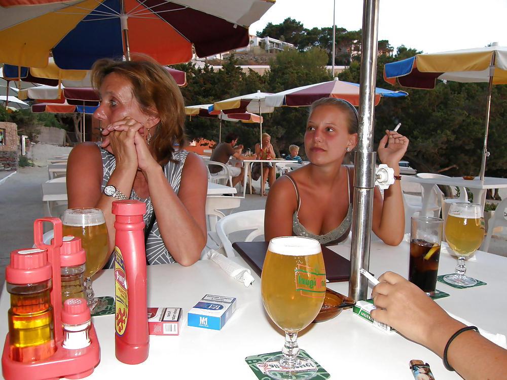 17P My Sister Denise at holiday with her cousine Marie and aunt 