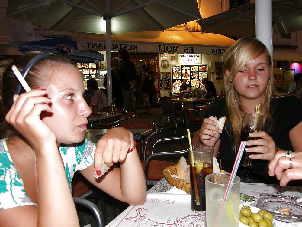 17P My Sister Denise at holiday with her cousine Marie and aunt 