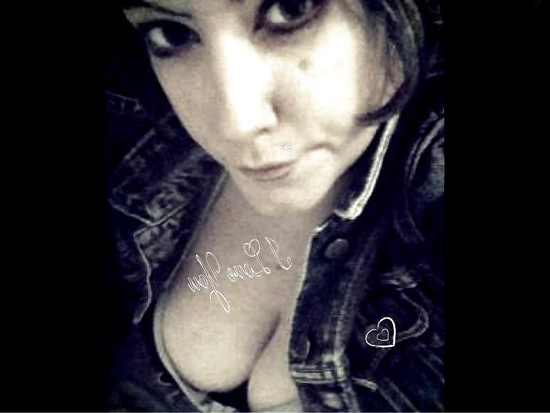 21P Private pics of my friend (no nude)