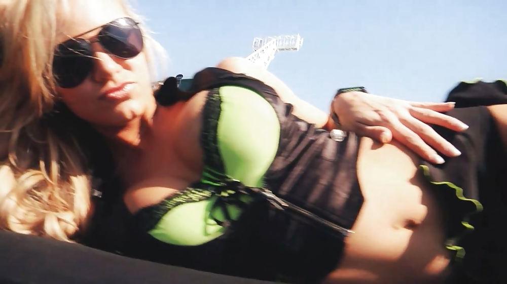 25P Elaine Alden - Monster Energy Model