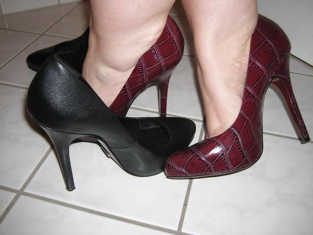12P HH-Lovers I love Jules Heels! Shoes, legs