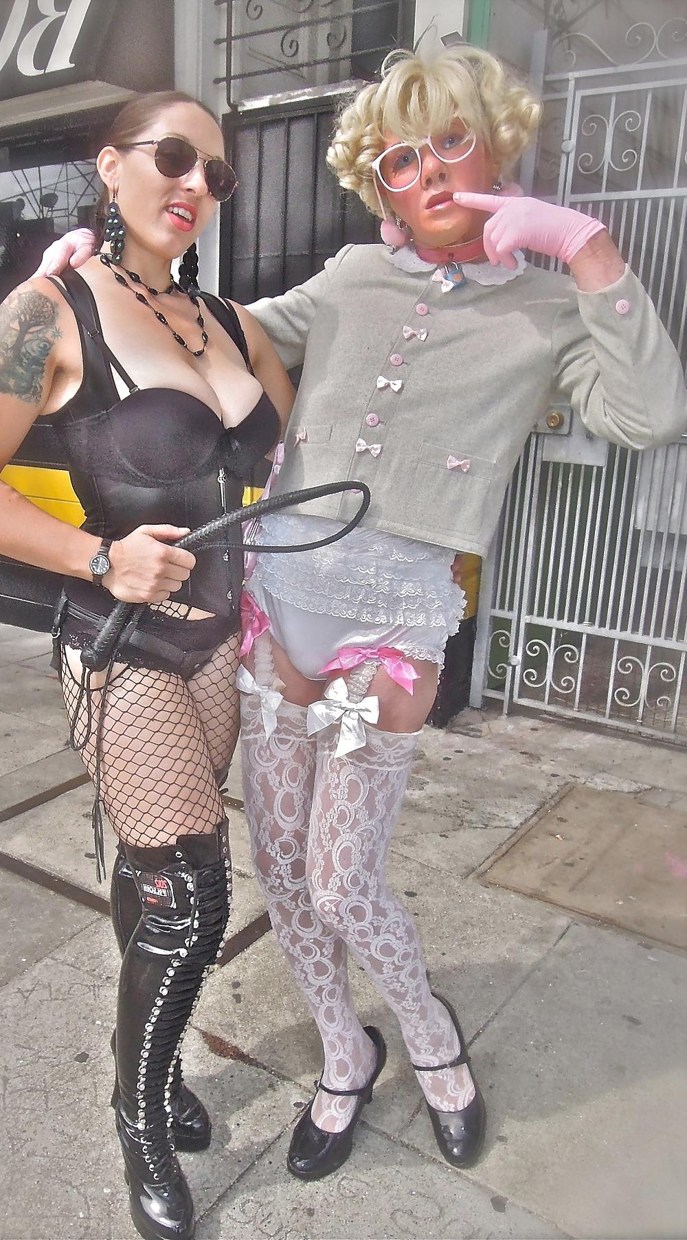 16P Doll Spanking