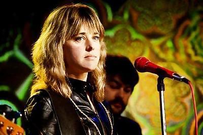 16P Suzi Quatro