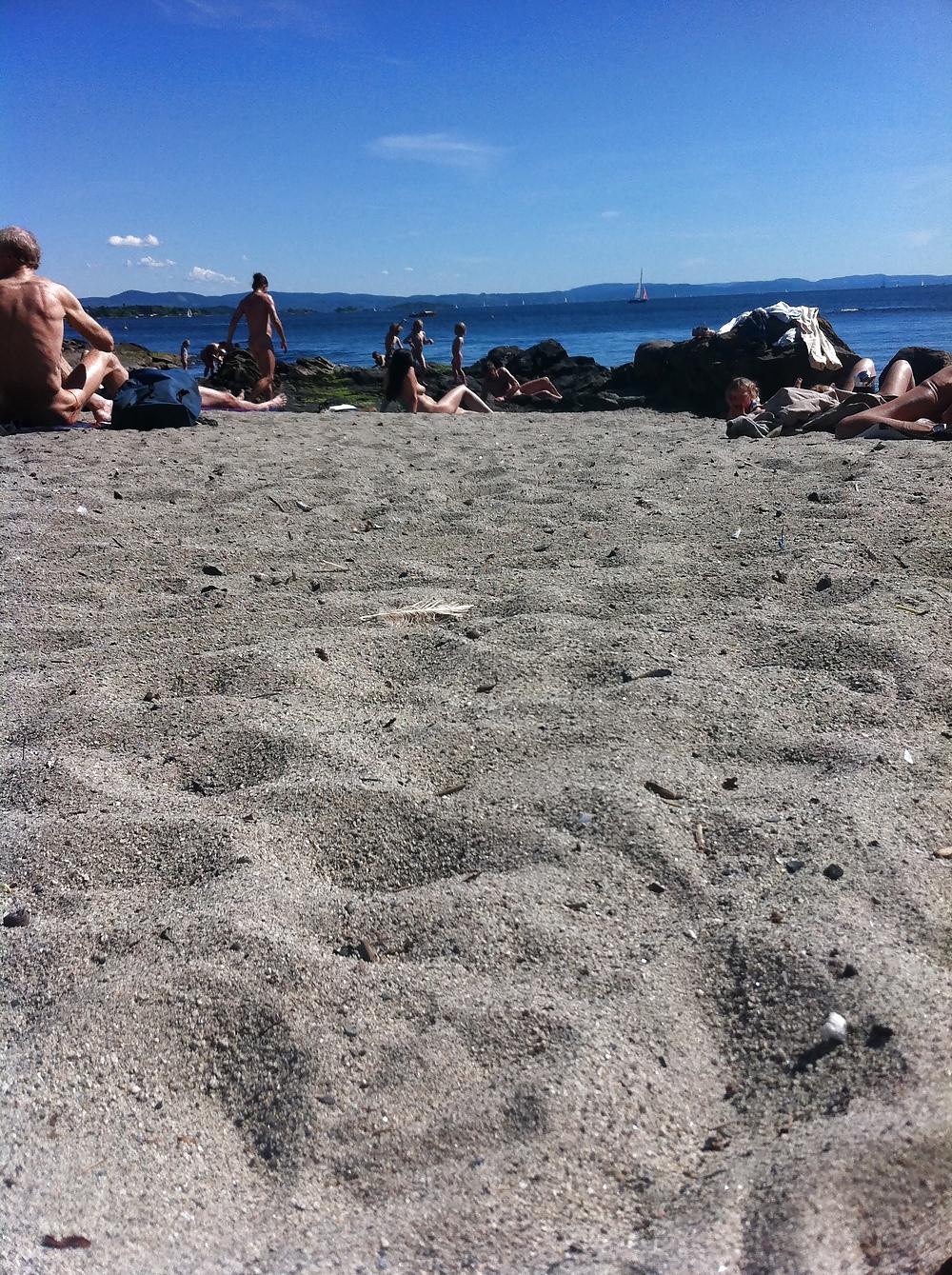 10P Scandinavin nude beach