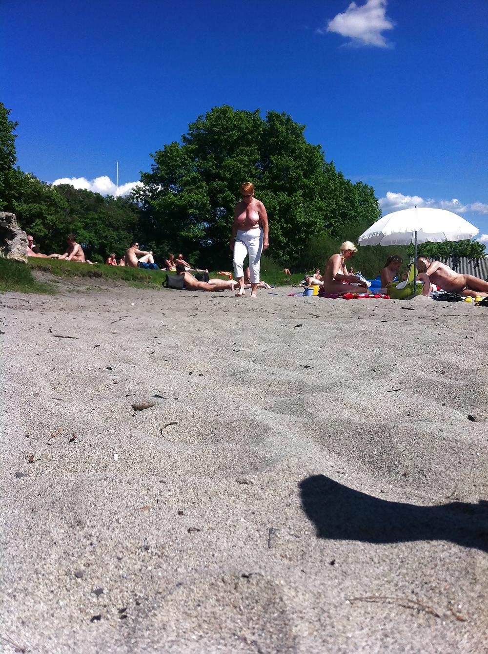 10P Scandinavin nude beach