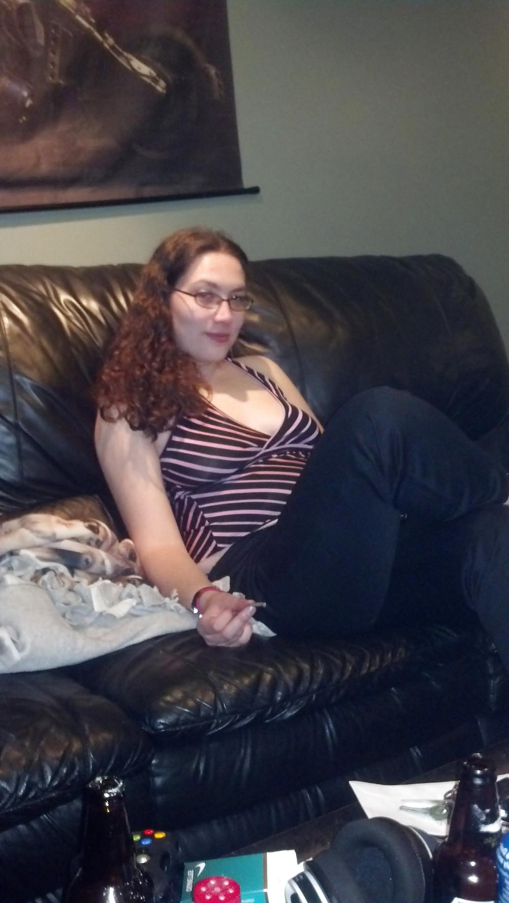 7P Please leave dirty comments on my pawg wife