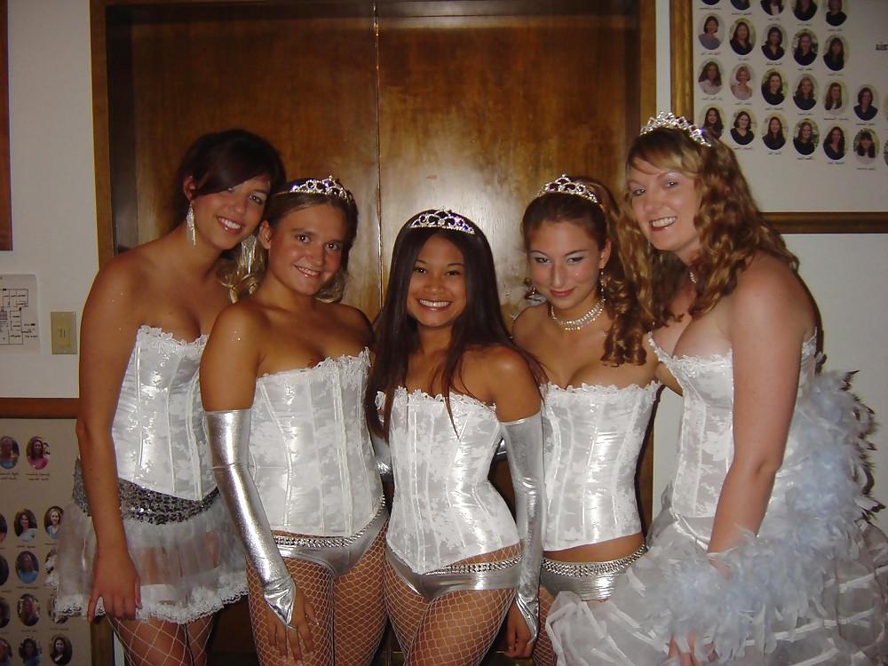 22P Partygirls 3