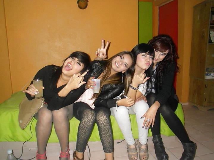 25P Pantyhose amateur  - mujeres en pantimedias 3