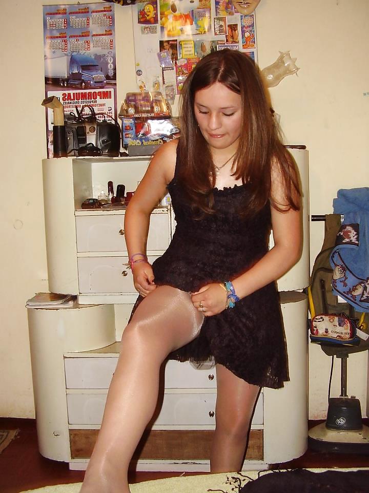 25P Pantyhose amateur  - mujeres en pantimedias 3