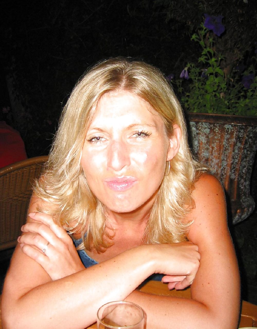 25P Dutch Amanda