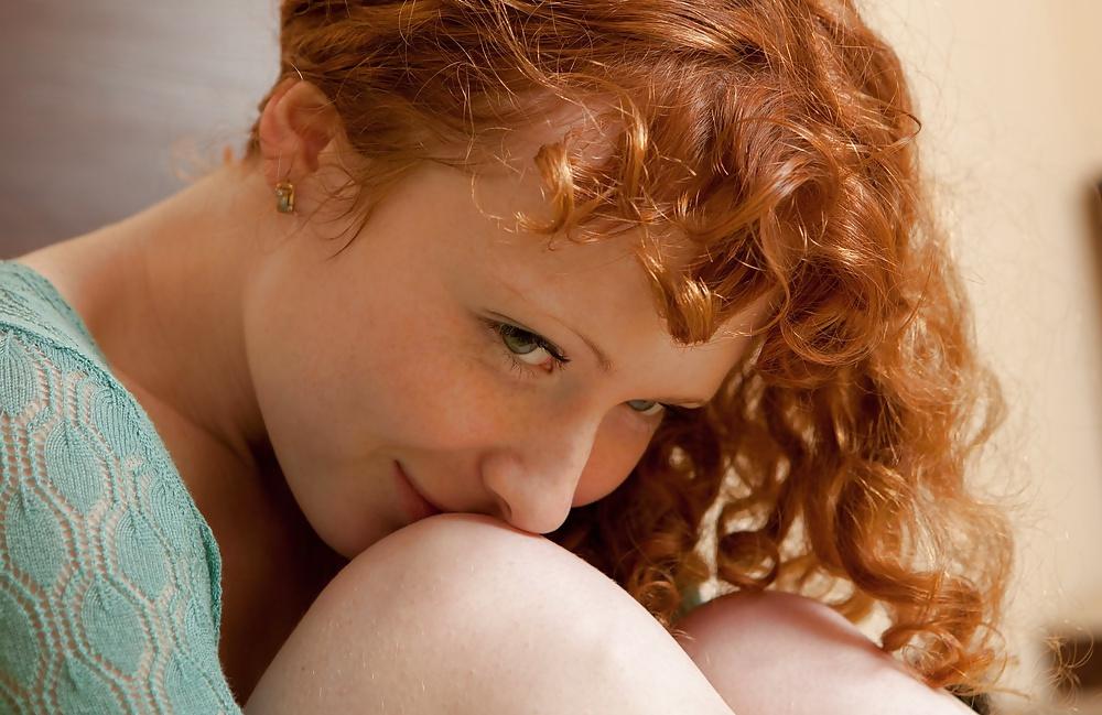 21P Dutch Redhead Nina