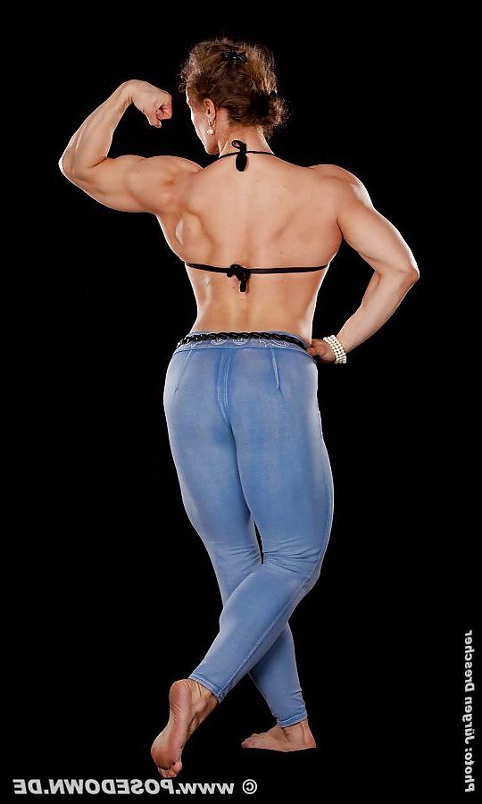 25P Russian Female bodybuilder - Elena Shportun