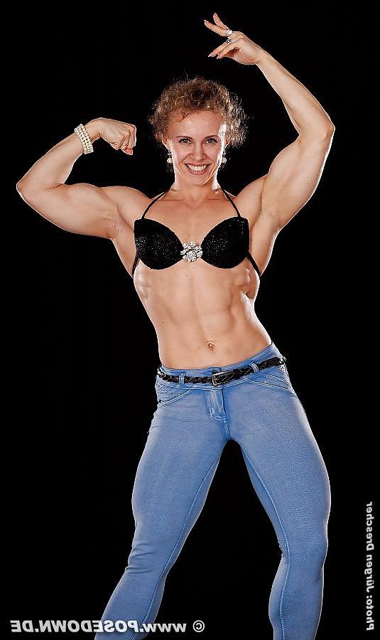 25P Russian Female bodybuilder - Elena Shportun