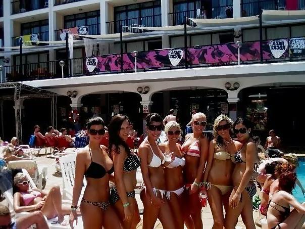 25P More slags on holiday. 