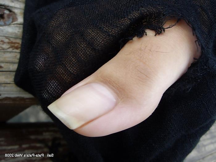 25P Natural Long Nails and Toenails