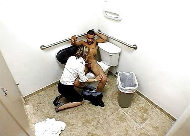 15P Young Couple Recorded by a Hidden Cam at Toilet