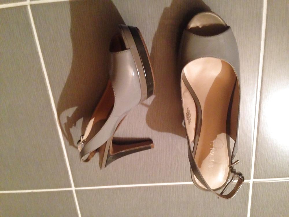 16P My friend's beautiful wife's sexy shoe collection. 