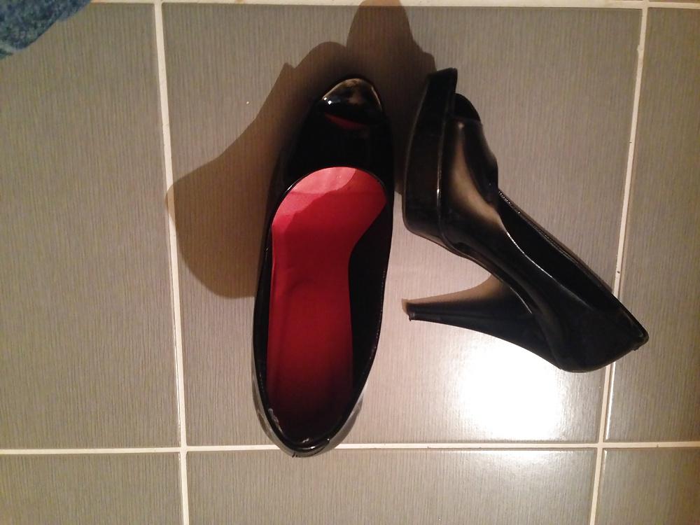 16P My friend's beautiful wife's sexy shoe collection. 