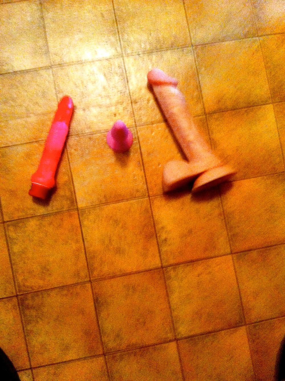 7P In my cage for my Mistress I obey .....