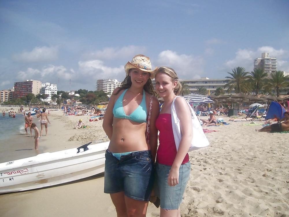 25P Holiday Snaps