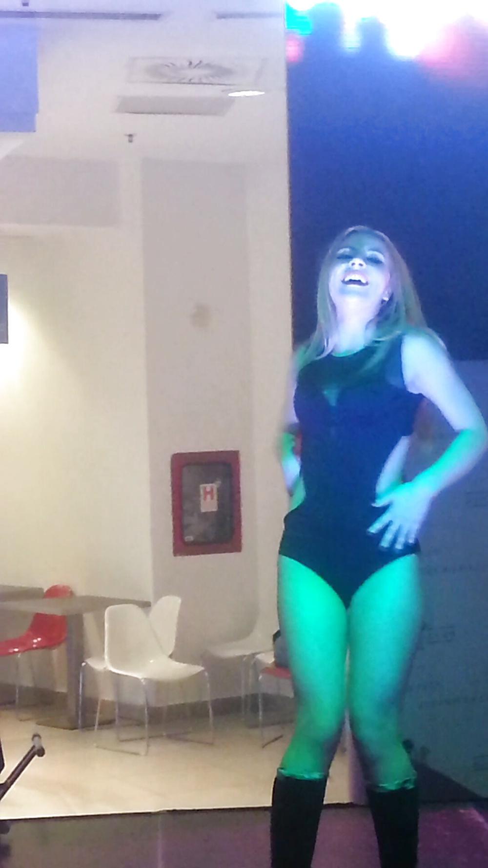25P Spy sexy teens dancer romanian
