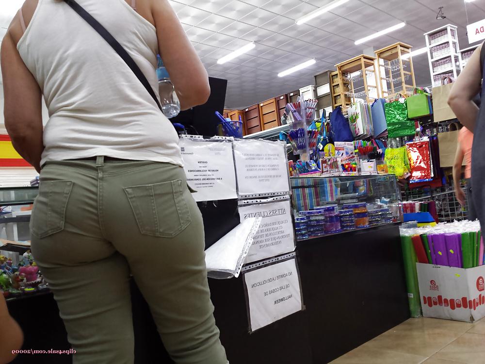7P Spanish milf hungry ass