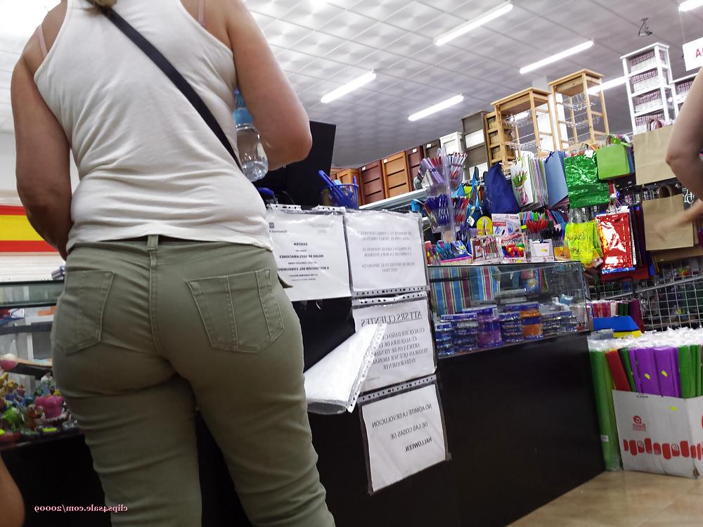 7P Spanish milf hungry ass