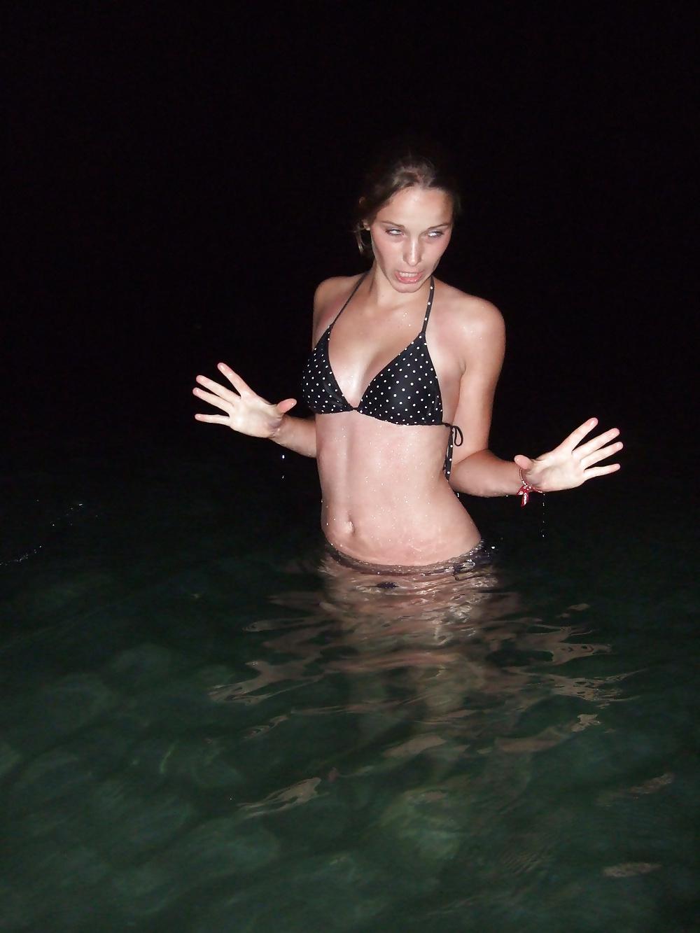 11P Teen bikini dutch