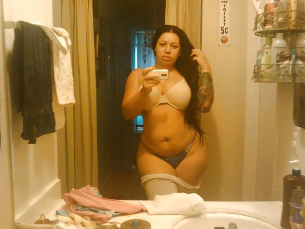 25P Elke The Stallion Twitter Photos
