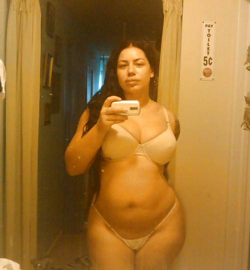 25P Elke The Stallion Twitter Photos