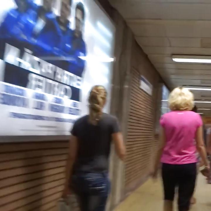 25P Spy ass, boobs and face in subway romanian