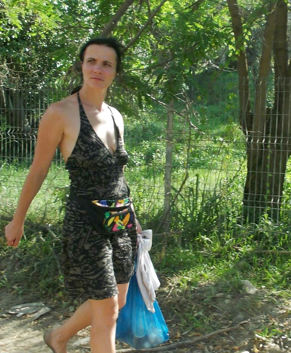 25P Spy rustic old + young romanian-laptaresele