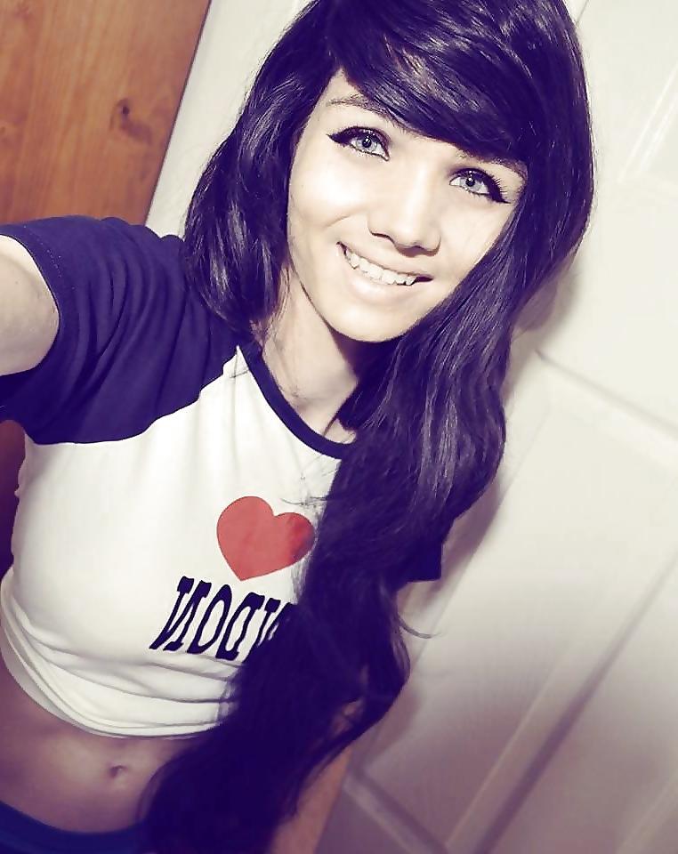 25P Shemale, femboy
