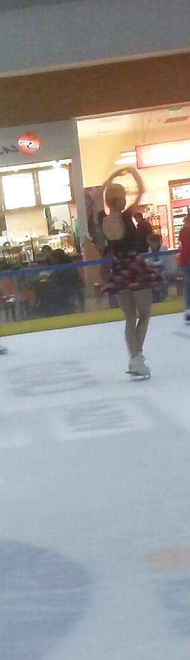 22P Spy sexy teens patinoar romanian