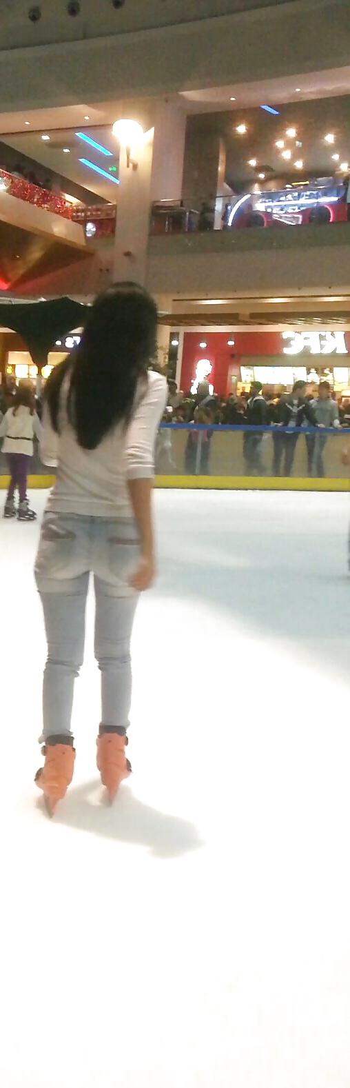 22P Spy sexy teens patinoar romanian