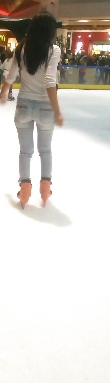 22P Spy sexy teens patinoar romanian