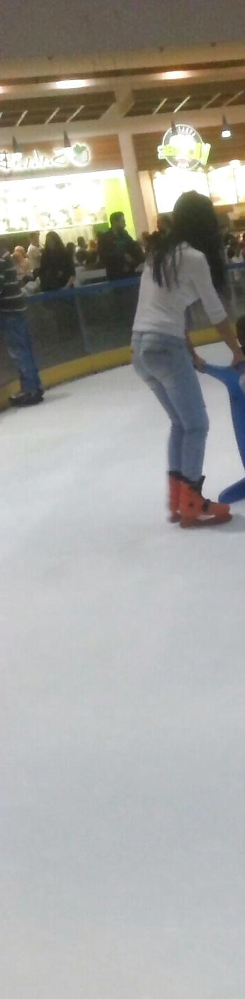 22P Spy sexy teens patinoar romanian