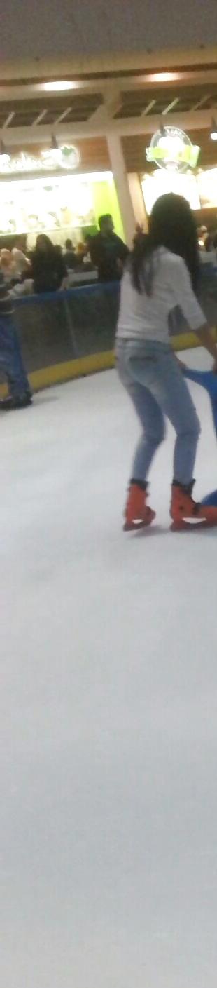 22P Spy sexy teens patinoar romanian