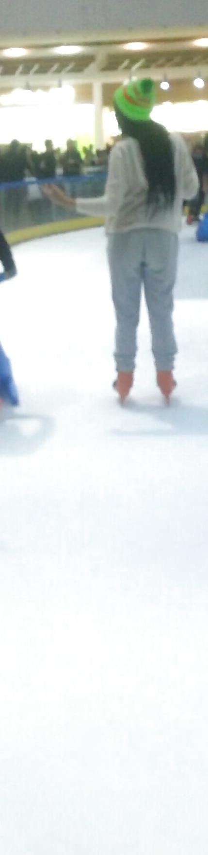 22P Spy sexy teens patinoar romanian